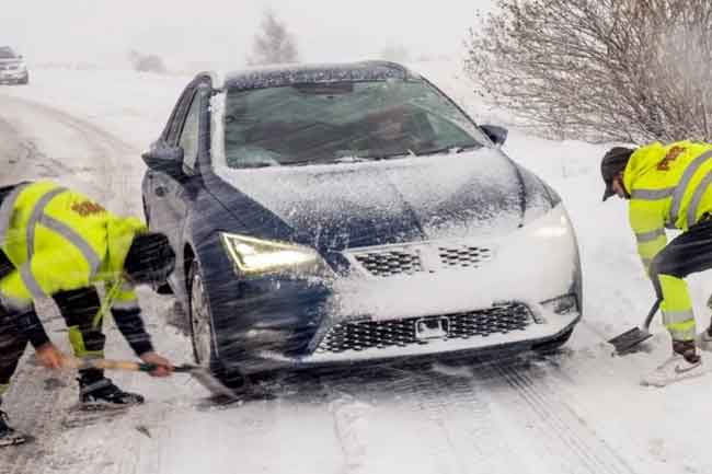 එක්සත් රාජධානියට අධික සීතලක්