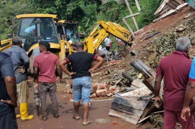 පහළ කඩුගන්නාව මාර්ගයේ එක් මංතීරුවක් විවෘත කෙරේ