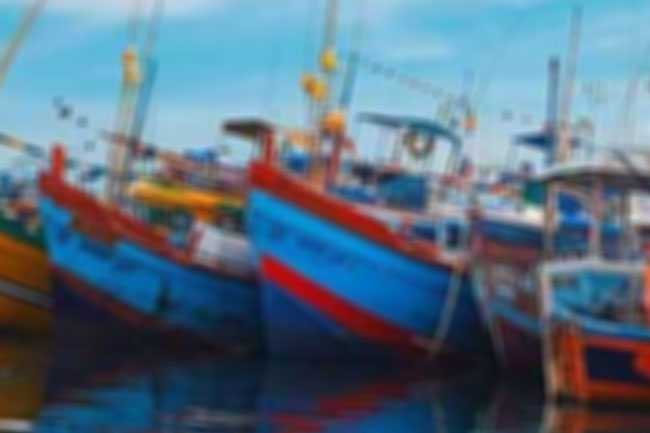 'දෙහි බාලේට' අයත්  ධීවර යාත්‍රා පහක් CID භාරයට