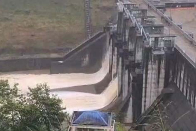 ගම්පොළ, වැලිගල්ල, පේරාදෙණිය, කටුගස්තොට  අවදානම් කලාප ලෙස නම් කරයි