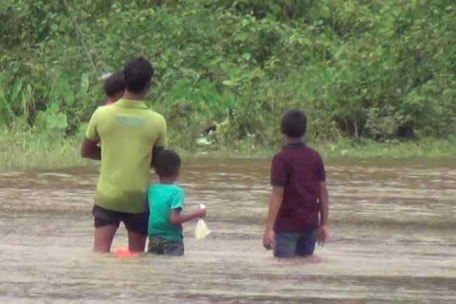 කැලණි ගඟ දෙපස පහත්බිම්වලට මහ ගංවතුරක් පිළිබඳ අනතුරු අඟවයි