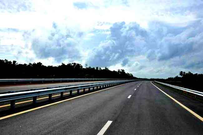 දක්ෂිණ අධිවේගය කඩුවෙල පිටවීමේ පිවිසුම යටවෙයි