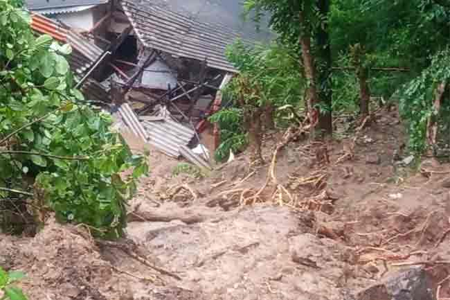 ආපදාවෙන් මහනුවර දිස්ත්‍රික්කයේ මරණ 50ක් 