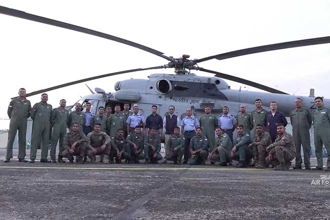 මුදාගැනීමේ මෙහෙයුම් සඳහා ඉන්දීය හෙලිකොප්ටර් යානා 02ක්