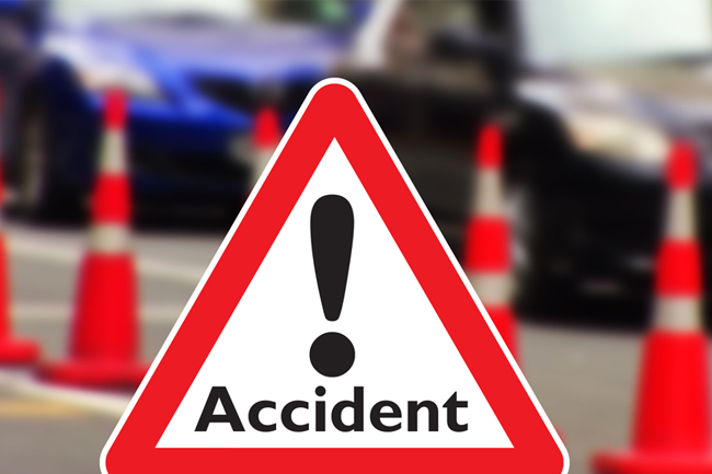 ආපදා මැද රිය අනතුරු - තිදෙනෙකුට දිවි අහිමිවෙයි