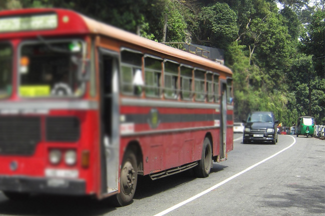 කොළඹ - නුවර ප්‍රධාන මාර්ගය කඩුගන්නාවෙන් යළි විවෘත කෙරේ