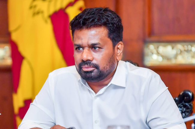 ජනපති හා කෘෂිකර්ම අමාත්‍යාංශයේ නිලධාරීන් අතර හමුවක් 