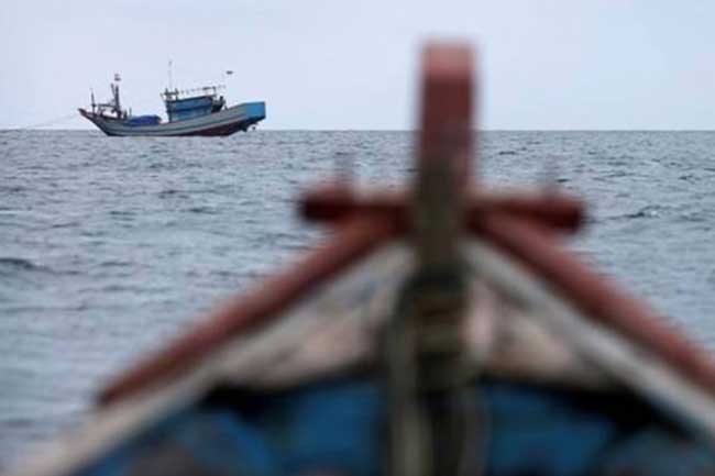 කල්පිටිය මුහුදු තීරයේදී මත්ද්‍රව්‍ය පිරවූ බෝට්ටුවක් හසුවෙයි