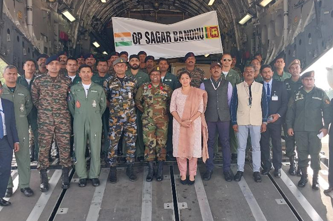 ඉන්දීය ආපදා ආධාර රැගත්  09වැනි ගුවන් යානයත් කටුනායකට