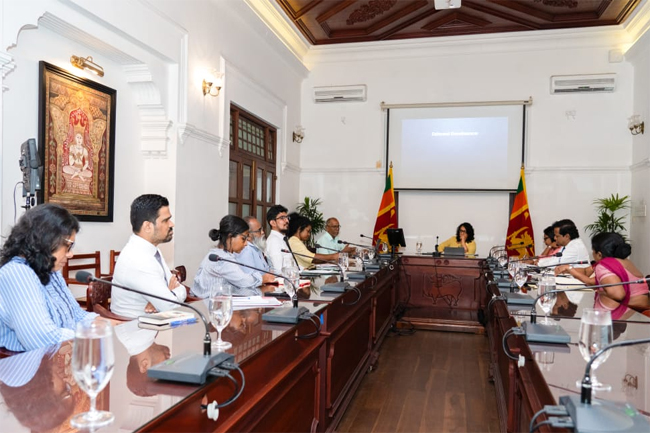 නිවැරදි දත්ත ලබාගන්න ජන සහභාගීත්වය සහිත යාන්ත්‍රණයක් අවශ්‍යයි - අගමැති