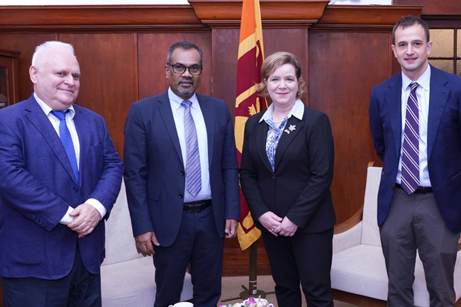 කෘෂිකර්මාන්තය ඇතුළු ක්ෂේත්‍ර නගාසිටුවීමට  කැනේඩියානු රජයේ සහාය