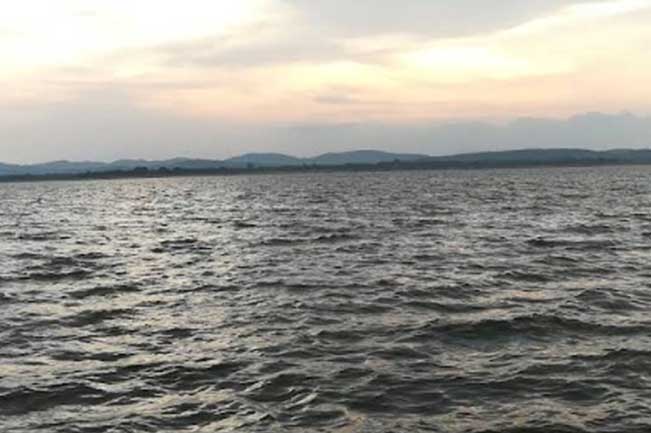 කවුඩුල්ල ජලාශය අසල පහත්බිම්වල සිටින ජනතාවට දැනුම්දීමක්