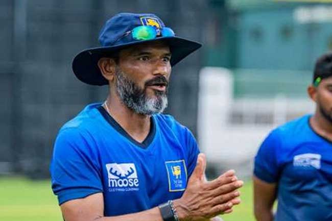 ශ්‍රී ලංකා කණ්ඩායමට නව පන්දු රැකීමේ පුහුණුකරුවෙක්