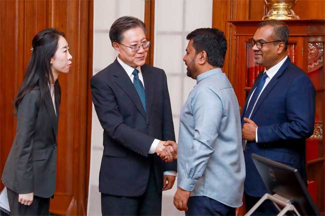 ශ්‍රී ලංකාවේ ආර්ථික හා සමාජ සංවර්ධනයට චීන රජයේ උපරිම සහාය