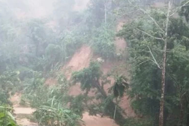 උඩදුම්බරට මි.මී 300  ඉක්මවූ වැසි