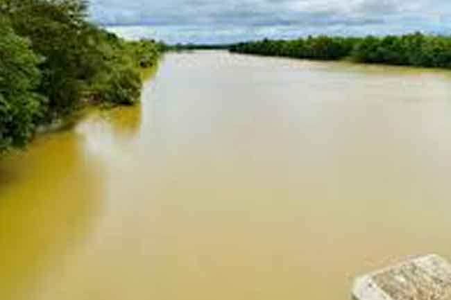 තන්තිරිමලය සහ මහවැලි ගඟේ ජල මට්ටම් ඉහළ මට්ටමක පැවතියත් ගංවතුර අවදානමක් නෑ