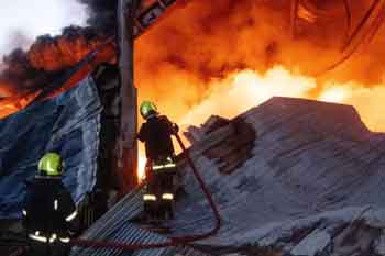 රුසියාවෙන් යුක්‍රේනයට ප්‍රහාර දැඩි වෙයි