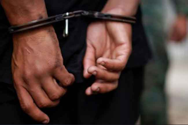 ග්‍රාම නිලධාරිණියකට තර්ජනය කළැයි මාලිමා ප්‍රාදේශීය දේශපාලනඥයෙක් අත්අඩංගුවට