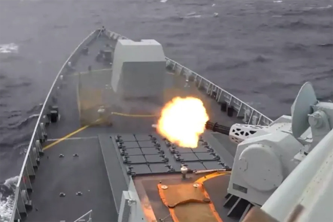 තායිවාන මුහුදු සීමාවේ චීන යුද අභ්‍යාසයක්