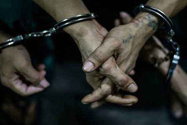 මට්ටක්කුලියේ ව්‍යාපාරිකයෙකු ඝාතනයට පැමිණි  පුද්ගලයින් සිව්දෙනෙක් අත්අඩංගුවට