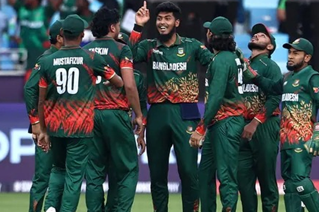 බංග්ලාදේශයේ  ලෝක කුසලාන ගමන වැට උඩ