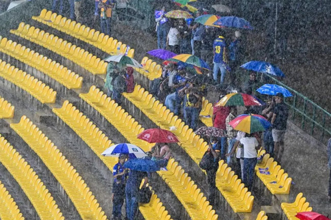 ශ්‍රී ලංකා - පාකිස්තාන තරගය රාත්‍රී 9.20ට ආරම්භ කිරීමට සැලසුම්