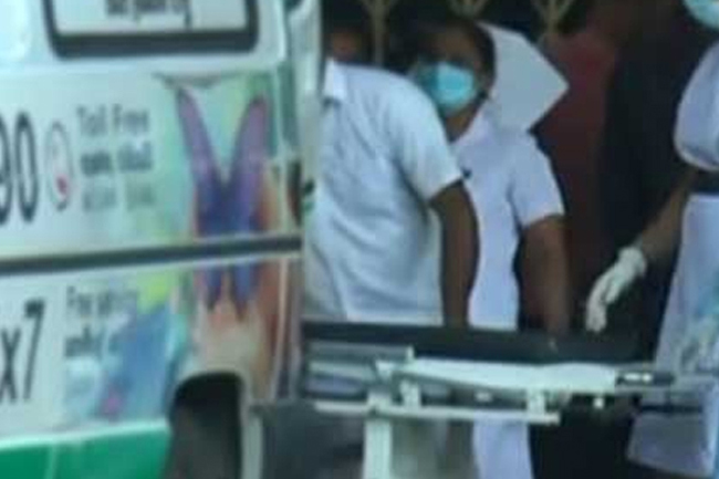 සිව් දෙනෙකුට මරු කැඳවමින්  තැන තැන සිදු වූ අනතුරු