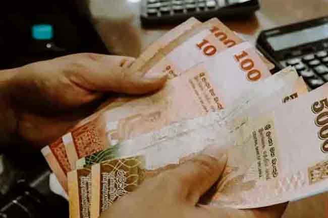 රාජ්‍ය සේවකයින්ගේ උත්සව අත්තිකාරම් මුදල ඉහළට