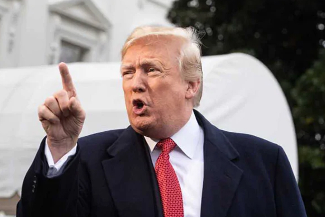 ට්‍රම්ප් පරිපාලනය විදේශිකයින් 100000කගේ වීසා අවලංගු කරලා