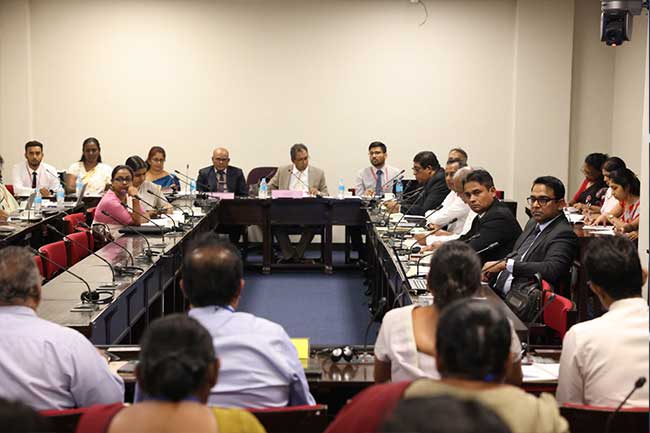 අස්වැසුම සුභසාධන යෝජනා ක්‍රමයේ නිර්ණායක සංශෝධනයට උපදෙස්