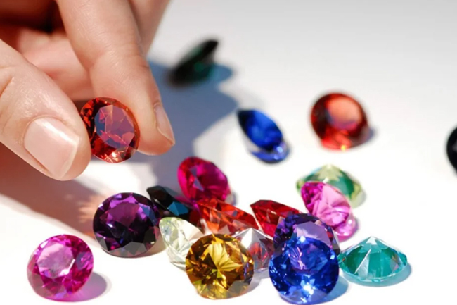 මැණික් ආනයන බදු ක්‍රමය ලිහිල් කෙරේ