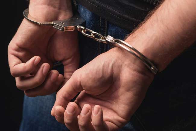 මත් සැකකරුවන් 925ක් අත්අඩංගුවට 