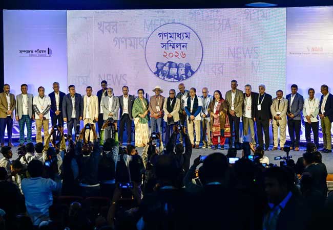 බංග්ලාදේශයේ මාධ්‍යවේදීන් ආරක්ෂාව ඉල්ලයි