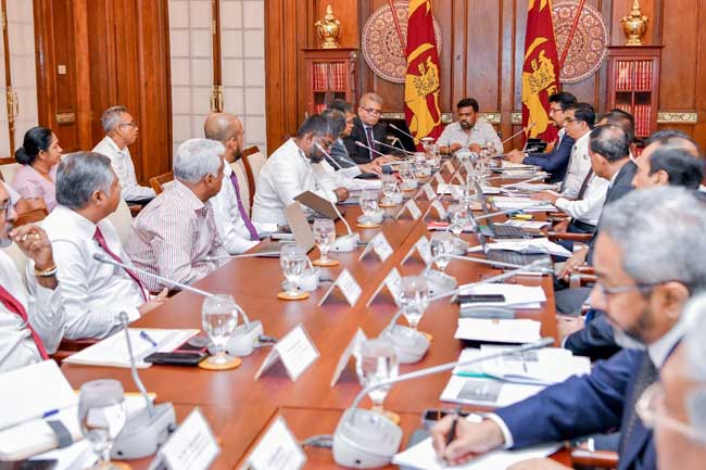 ඩිජිටල් ආර්ථිකයක් කරා යන ගමනේ 2026 සැලසුම් ජනපතිගේ අධීක්ෂණයට
