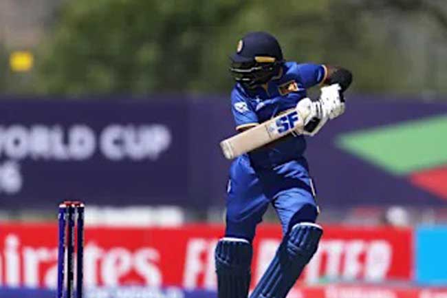 අයර්ලන්තයට ලකුණු 268ක ඉලක්කයක්