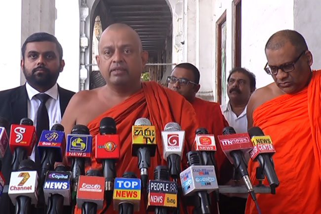 උලපනේ හිමියන් අපරාධ පරීක්ෂණ දෙපාර්තමේන්තුවෙන් පිටව යයි 