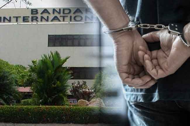 කුෂ් මත්ද්‍රව්‍ය තොගයක් සමග අයෙකු කටුනායකදී කොටුවෙයි