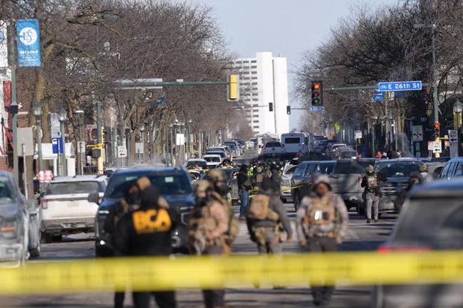 අමෙරිකාවේ වෙඩි තැබීමක්