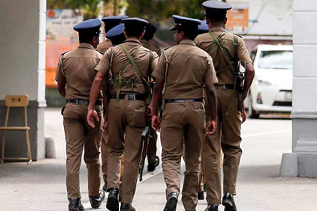 ‘රටම එකට’ දෛනික වැටලීම්වලින් තවත් 728ක් අත්අඩංගුවට