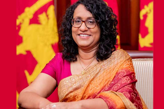 අධ්‍යාපන ප්‍රතිසංස්කරණය යටතේ පළමු වසරට ඇතුළත්වන සියලු දරුවන්ට අගමැතිගෙන් සුබ පැතුම්