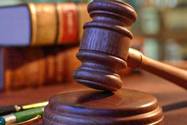 චමල්ගේ බාල පුත් ශමීන්ද්‍ර රාජපක්ෂ අත්අඩංගුවට ගන්න අධිකරණ නියෝගයක් 