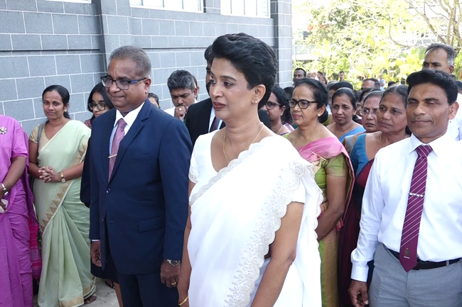 නව විගණකාධිපති සමුදිකා ජයරත්න වැඩ භාරගනී