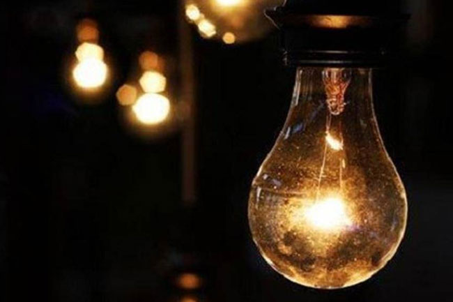 විදුලිය ගාස්තු අඩු කිරීම ගැන ඇමතිගෙන් පොරොන්දුවක් 