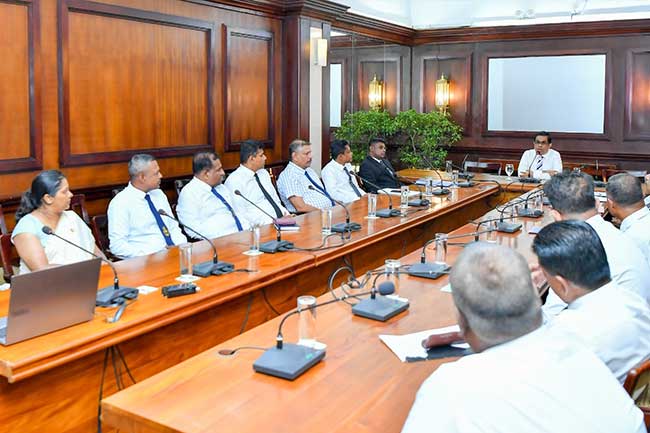 සුරාබදු ආදායම් වර්ධනය කරගැනීම සඳහා ඩිජිටල්කරණ වැඩපිළිවෙළට වෘත්තීය සමිති එකඟතාවය