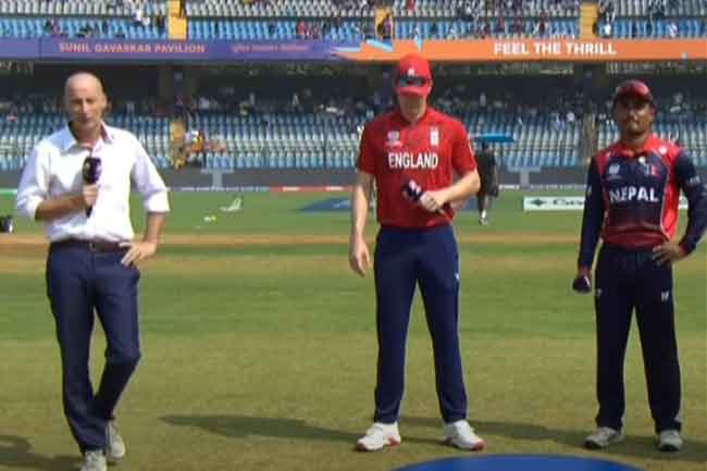 එංගලන්තය පළමුව පන්දුවට පහරදීමට තීරණය කරයි