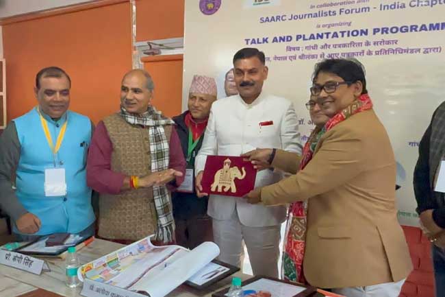 සාර්ක් මාධ්‍ය සංසදයේ ඉන්දියානු සංචාරය 