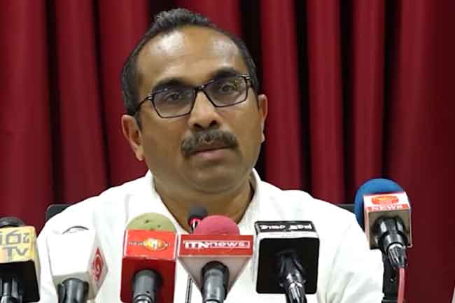 ඇමති බිමල්ගෙන් බස්රථ හිමිකරුවන්ට අනතුරු ඇඟවීමක්