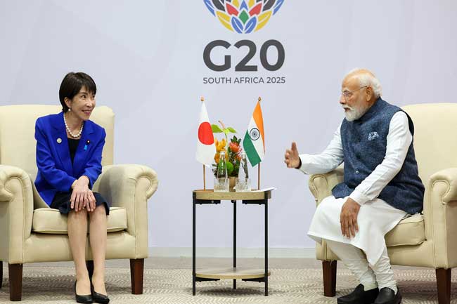 ජපාන අගමැති සනයි තකයිචි ගැන මෝදි තැබූ 'X'  සටහන