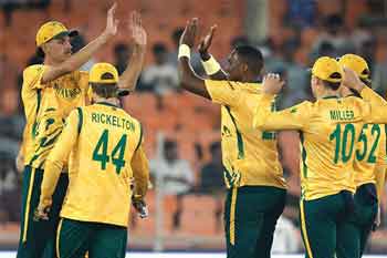 කැනඩාව පරදවා දකුණු අප්‍රිකාවට ජය