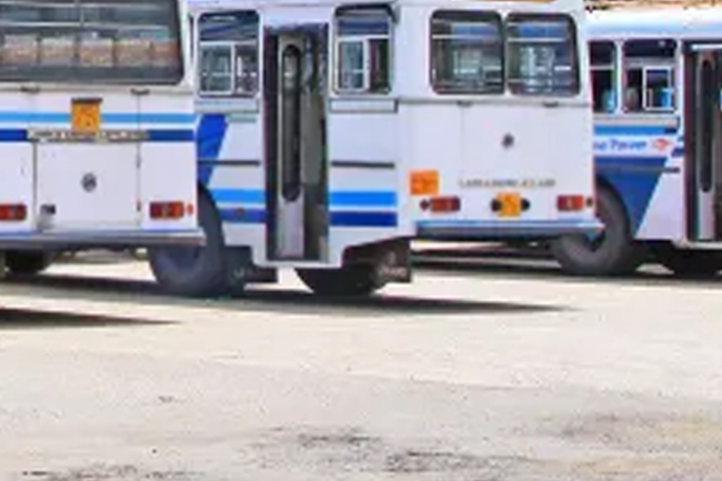 මත්ද්‍රව‍්‍ය ගෙන සේවයේ යෙදුණු බස් රථ රියදුරන් සහ කොන්දොස්තරවරු 7ක් අත්අඩංගුවට